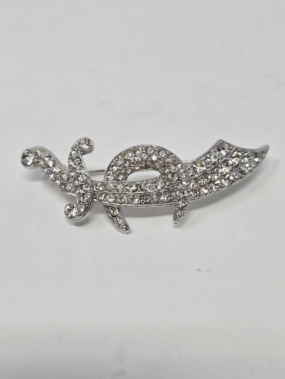 VINTAGE SHRINERS SILVER RHINESTONE CURVED SWORD BROOCH PIN UNISEX JEWELRY ORA